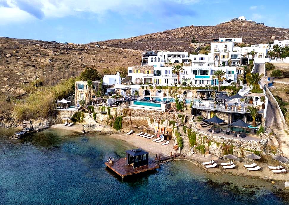 aerial view of beachfront hotel