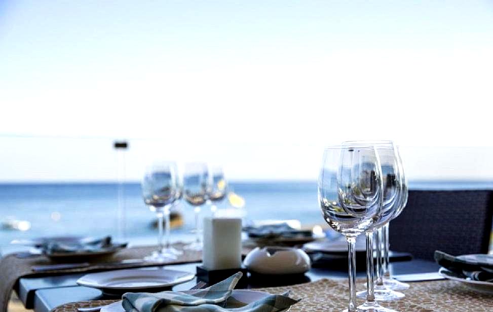 elegant dining with sea view