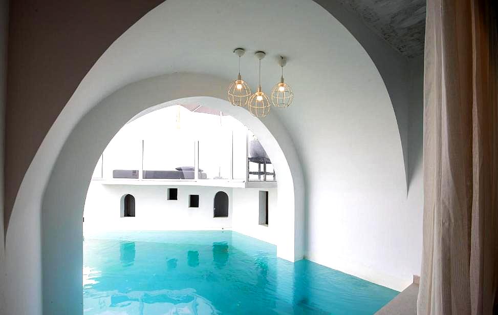 indoor swimming pool