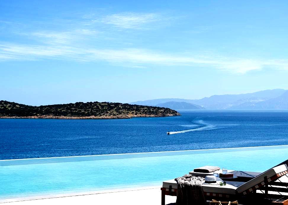 infinity pool with sea view