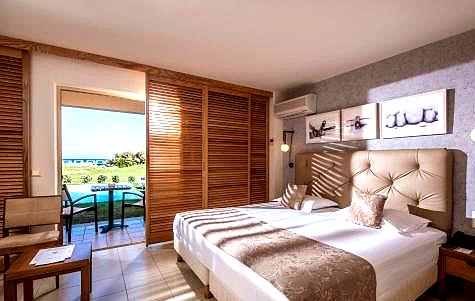 luxury room with private terrace