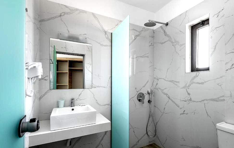 marble bathroom