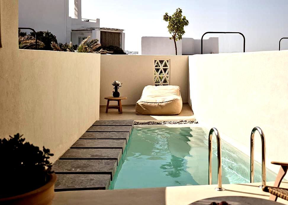 private plunge pool with lounge chair