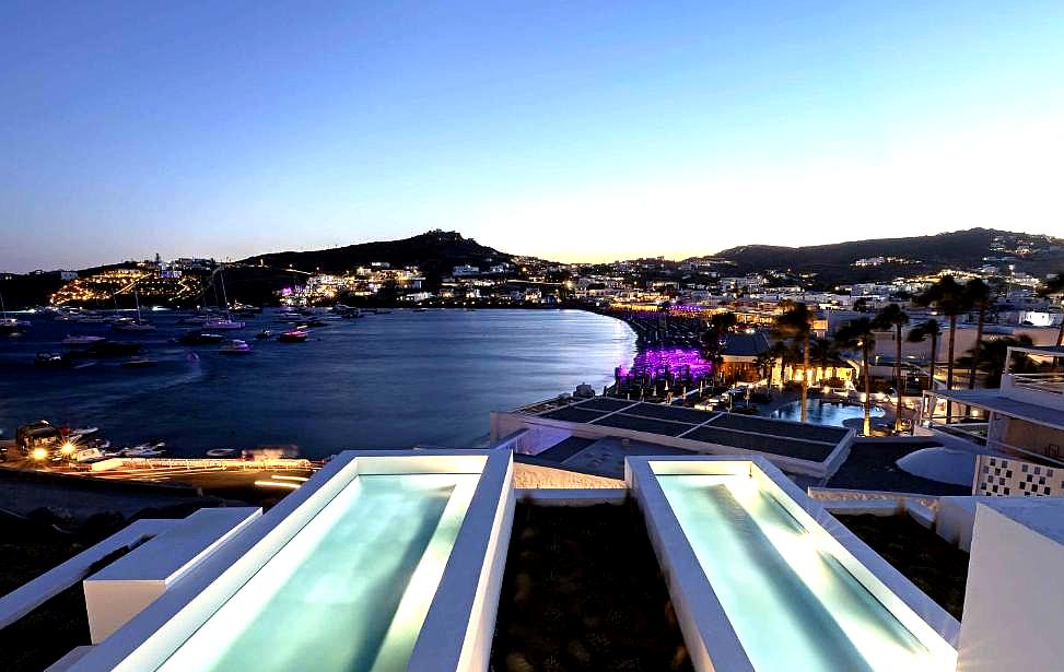 rooftop private pools with sea view