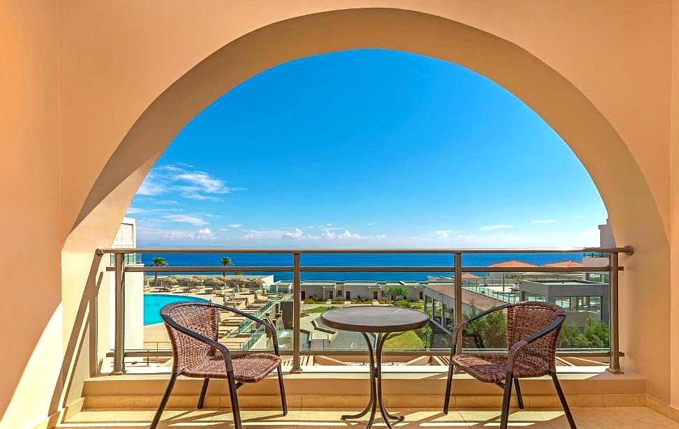 sea view balcony with pool