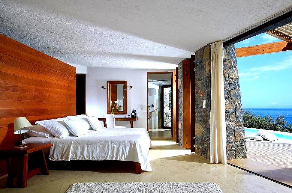 spacious bedroom with private pool and sea view terrace